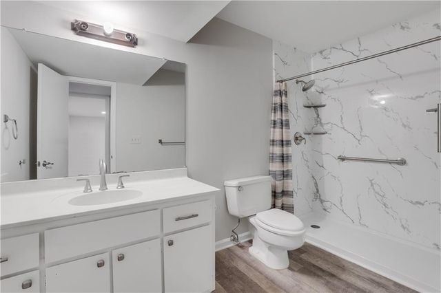 225 Tawneywood Way, Alpharetta, GA 30022