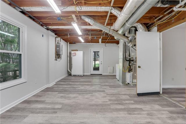 225 Tawneywood Way, Alpharetta, GA 30022