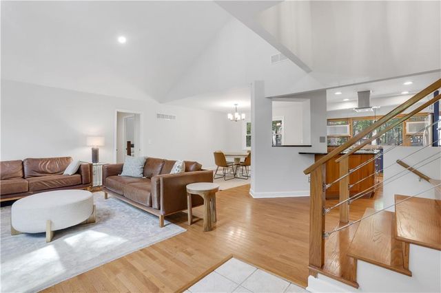 225 Tawneywood Way, Alpharetta, GA 30022