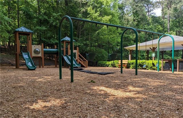 225 Tawneywood Way, Alpharetta, GA 30022