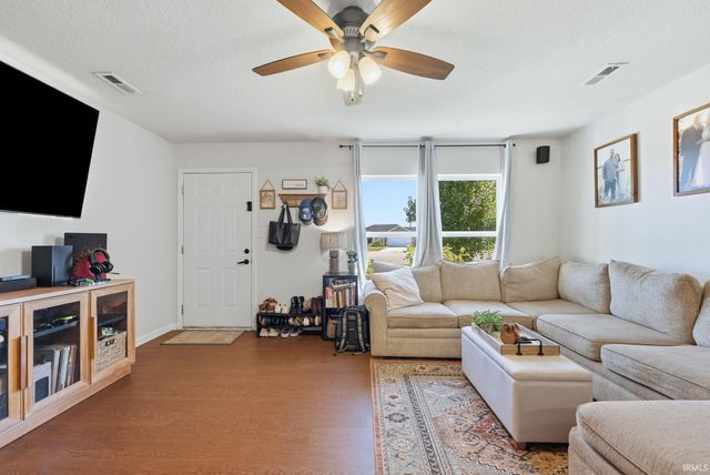 93 LaSalle Avenue, Wabash, IN 46992