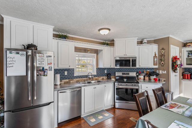 3786 Sweetwater Vonore Road, Sweetwater, TN 37874