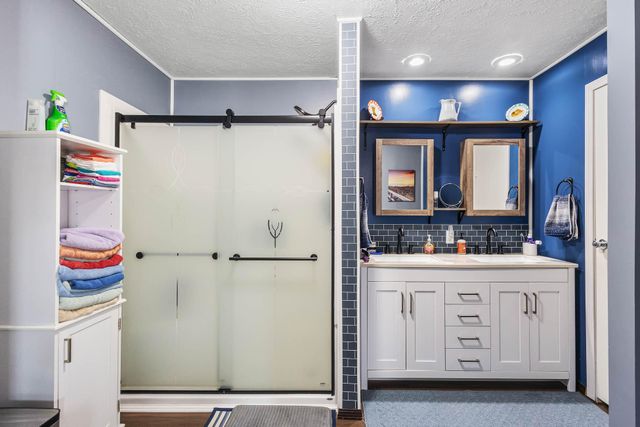 3786 Sweetwater Vonore Road, Sweetwater, TN 37874