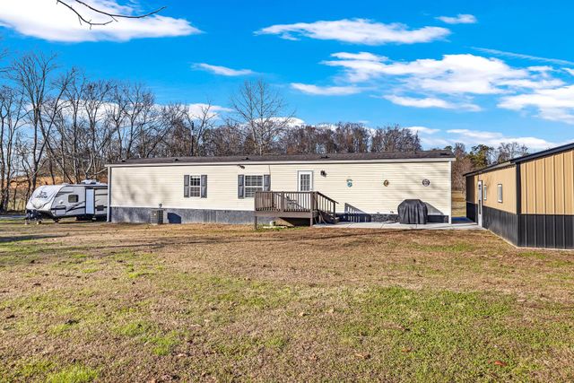 3786 Sweetwater Vonore Road, Sweetwater, TN 37874
