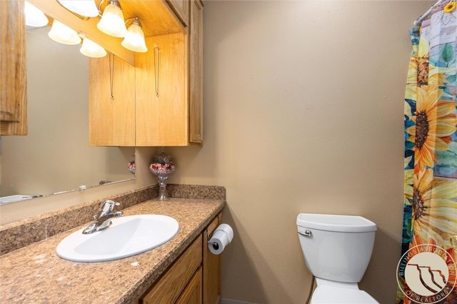 4124 Vaughn Lane, Billings, MT 59101