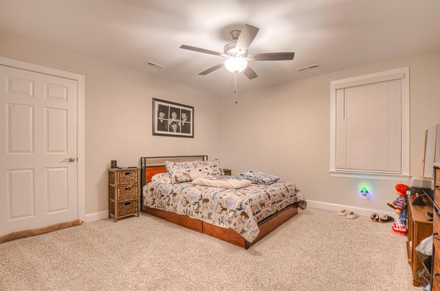 629 Sliding Home Run, Chattanooga, TN 37421