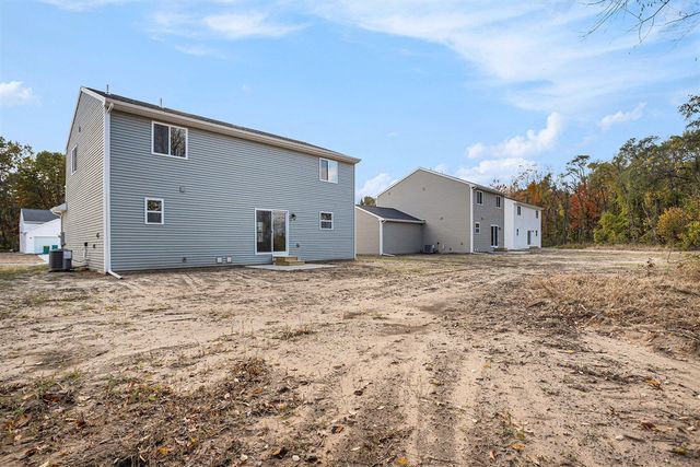 606 Arizona Boulevard, Three Rivers, MI 49093