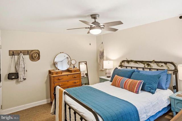 693 THORNY LN, Glendora, NJ 08029