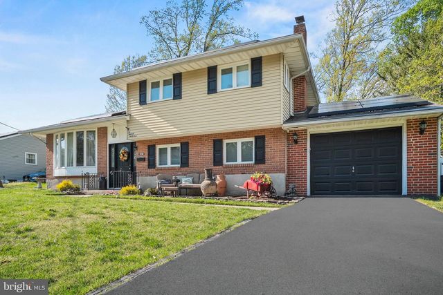 693 THORNY LN, Glendora, NJ 08029