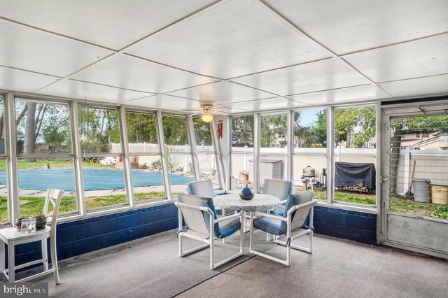 693 THORNY LN, Glendora, NJ 08029