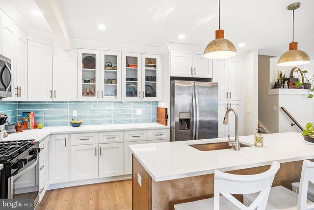 693 THORNY LN, Glendora, NJ 08029