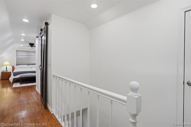 4602 Groveland Avenue, Royal Oak, MI 48073