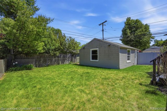 4602 Groveland Avenue, Royal Oak, MI 48073
