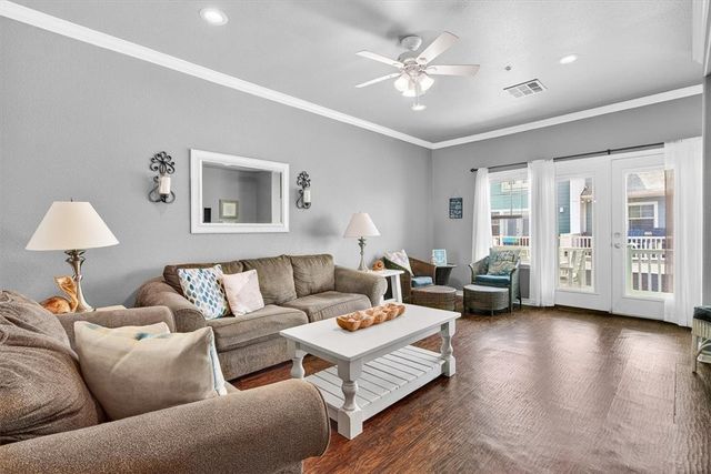3021 S 11th St 7, Port Aransas, TX 78373