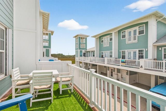 3021 S 11th St 7, Port Aransas, TX 78373