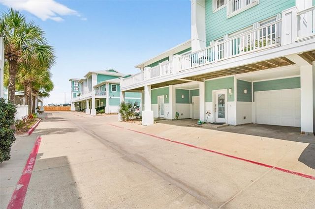 3021 S 11th St 7, Port Aransas, TX 78373