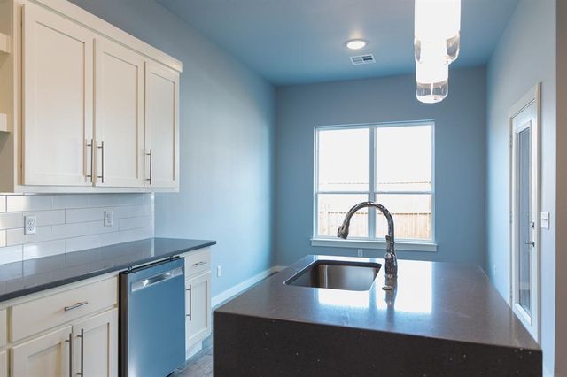 504 Remington Avenue, Jones, OK 73049