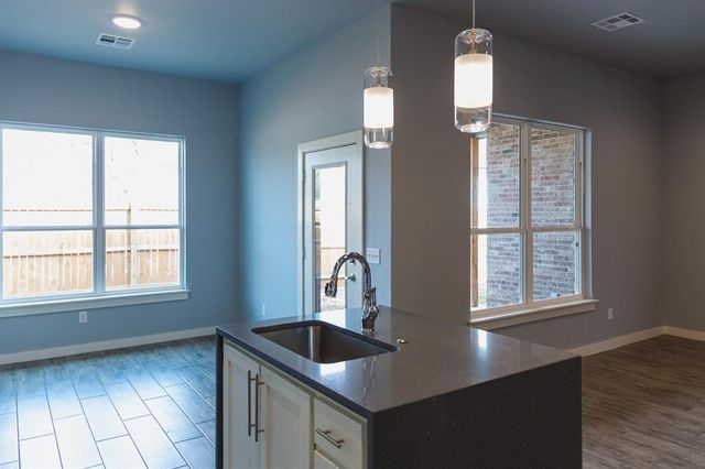 504 Remington Avenue, Jones, OK 73049