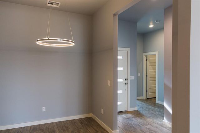 504 Remington Avenue, Jones, OK 73049