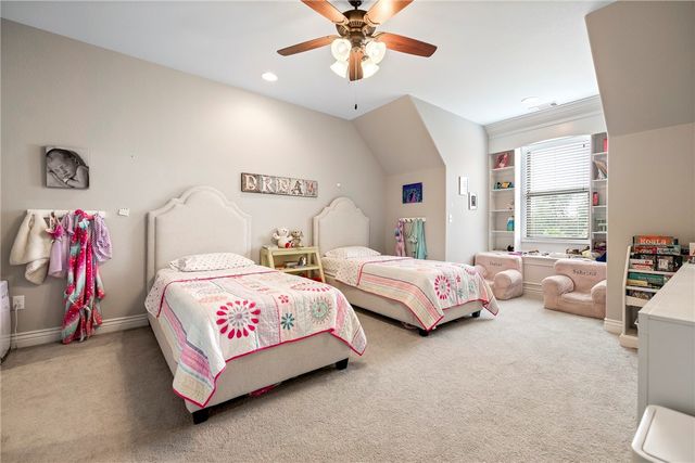 4502 NE Birchgrove Place, Bentonville, AR 72712