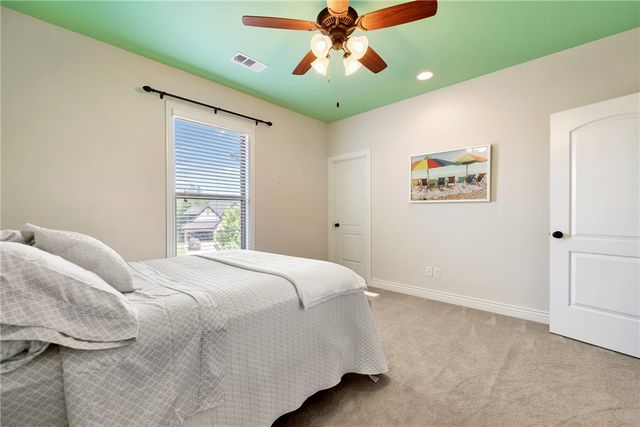 4502 NE Birchgrove Place, Bentonville, AR 72712