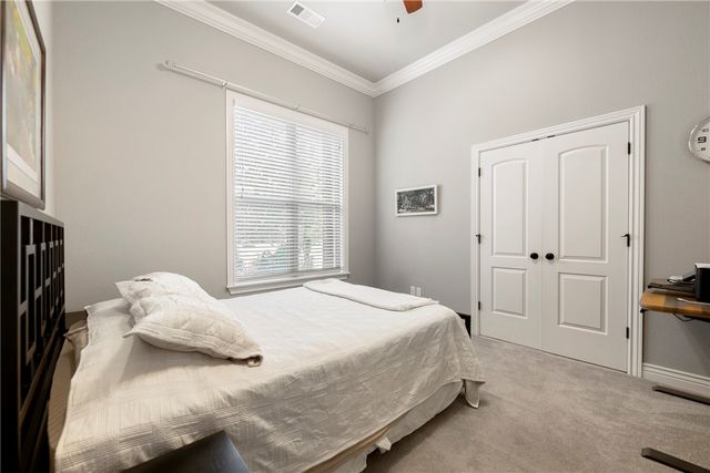 4502 NE Birchgrove Place, Bentonville, AR 72712