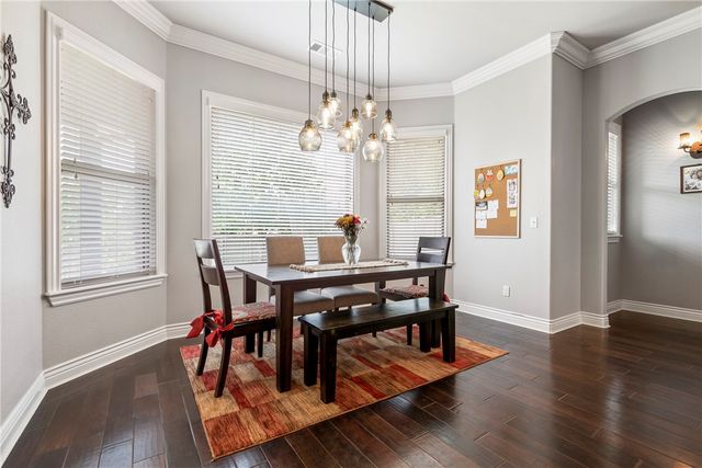 4502 NE Birchgrove Place, Bentonville, AR 72712