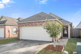 15052 Rimrock Ct, Baton Rouge, LA 70819