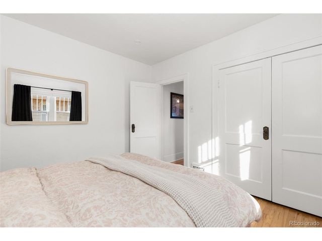 1901 S Clarkson St, Denver, CO 80210