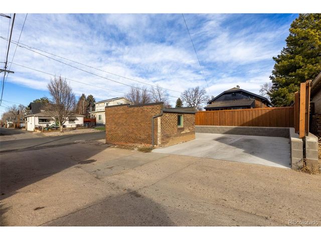 1901 S Clarkson St, Denver, CO 80210