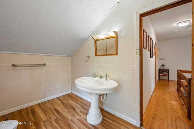 48 Lakeview Avenue, Moriah, NY 12960