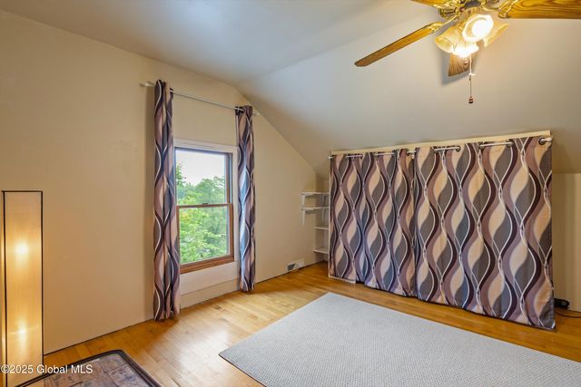 48 Lakeview Avenue, Moriah, NY 12960