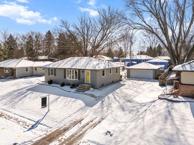 8019 47th Avenue N, New Hope, MN 55428