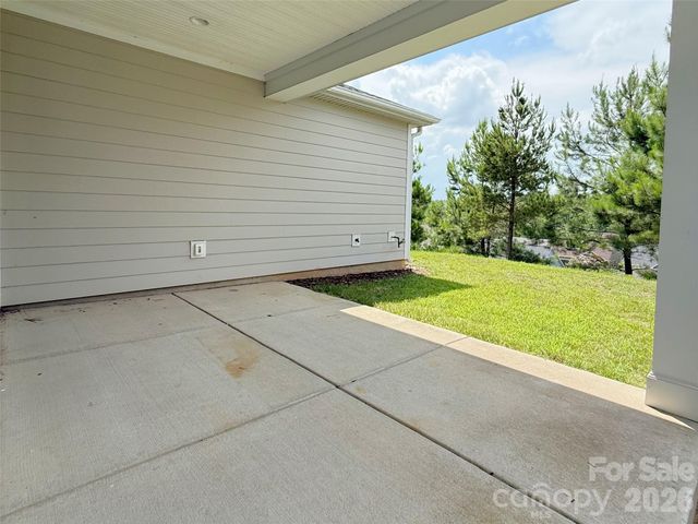6281 Raven Rock Drive, Denver, NC 28037