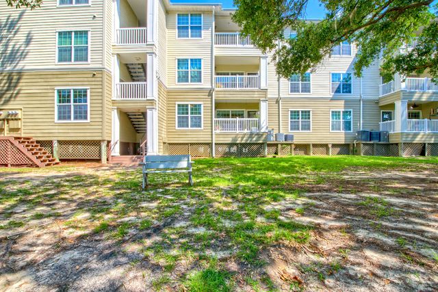 700 Daniel Ellis Drive 8106, Charleston, SC 29412