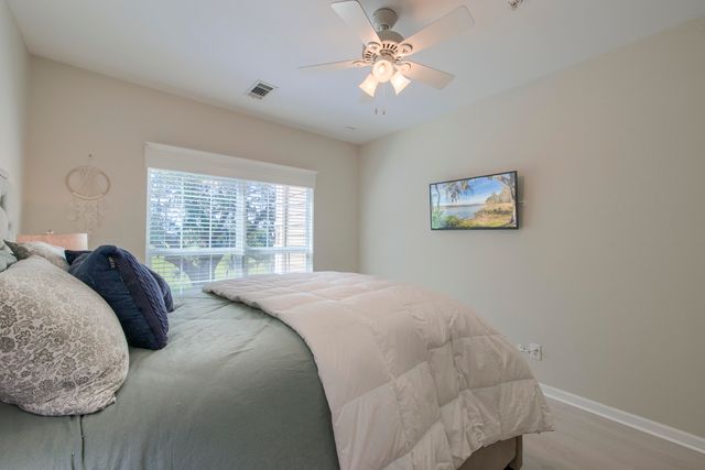 700 Daniel Ellis Drive 8106, Charleston, SC 29412