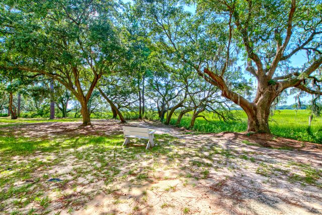 700 Daniel Ellis Drive 8106, Charleston, SC 29412