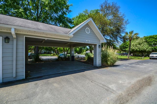 700 Daniel Ellis Drive 8106, Charleston, SC 29412