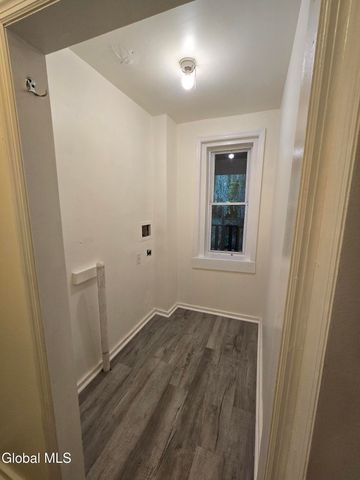 1636 Foster Avenue, Schenectady, NY 12308