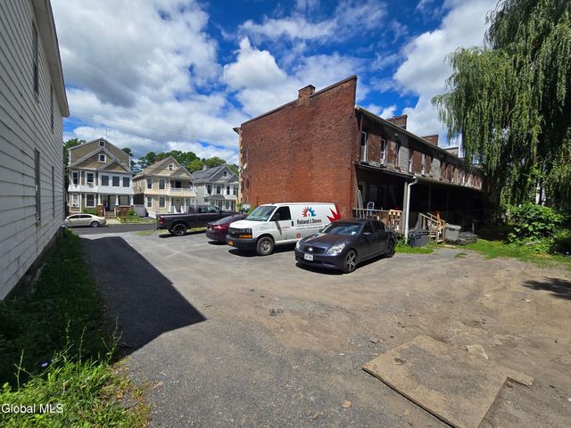 1636 Foster Avenue, Schenectady, NY 12308