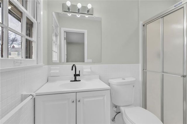 8112 Raytown Road, Raytown, MO 64138