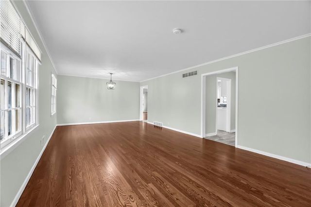 8112 Raytown Road, Raytown, MO 64138