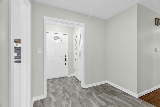 8112 Raytown Road, Raytown, MO 64138