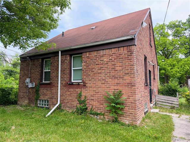 14903 Woodmont Avenue, Detroit, MI 48227