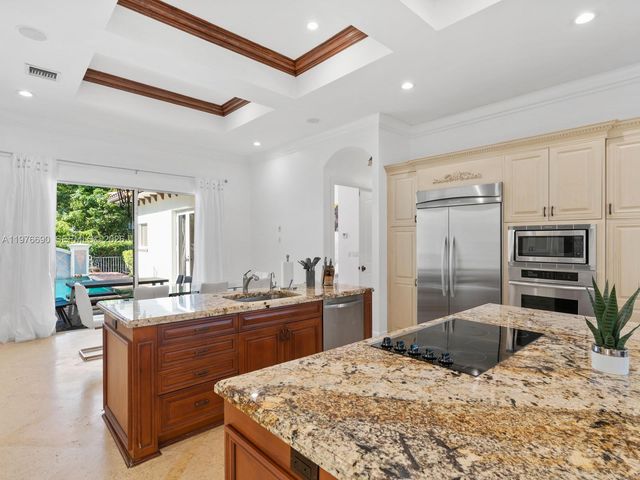 1223 Jackson St, Hollywood, FL 33019