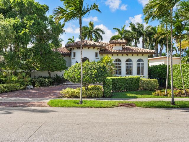 1223 Jackson St, Hollywood, FL 33019