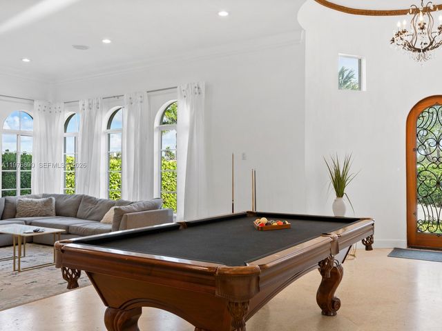 1223 Jackson St, Hollywood, FL 33019