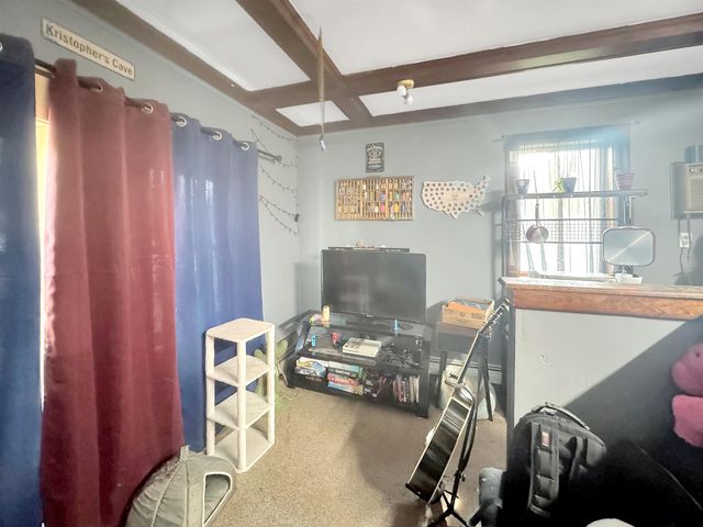 9 Seabury Street, Rutland City, VT 05701