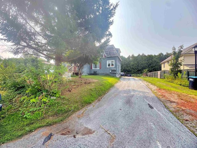 9 Seabury Street, Rutland City, VT 05701