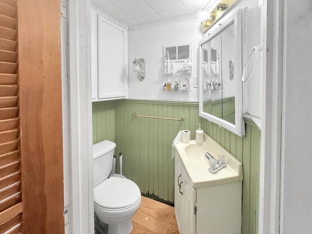9 Seabury Street, Rutland City, VT 05701